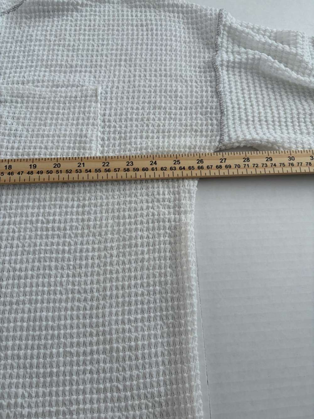 BiBi White Waffle Knit Pullover Oversized Boutique Textured Top - Picture 4 of 7